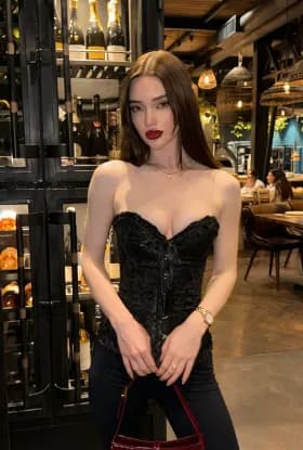Galina, 24