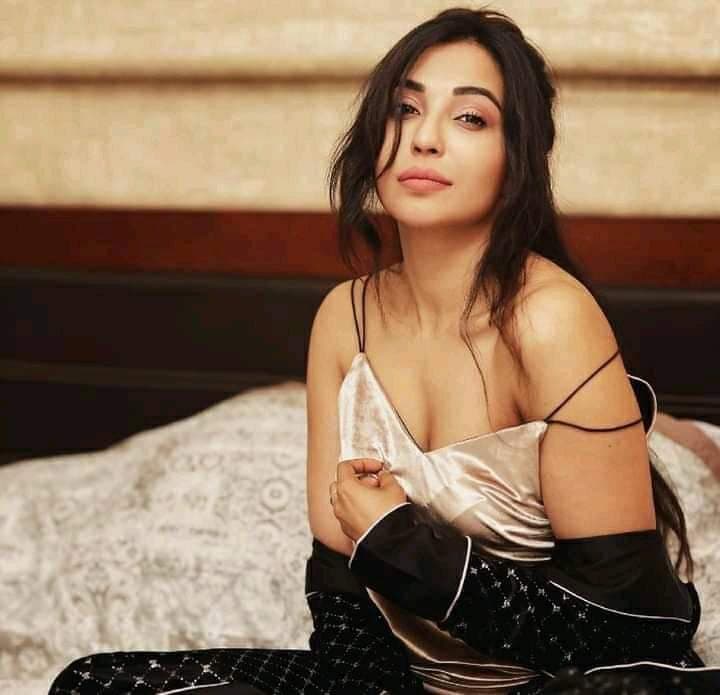 Kajal, 20